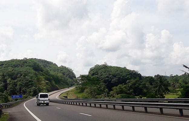 Beam barriers crash guards used on the highways and expressways.